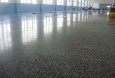 遼寧涂裝環(huán)氧樹脂地坪工程 那些易被忽略的關(guān)鍵環(huán)節(jié)與細節(jié)
